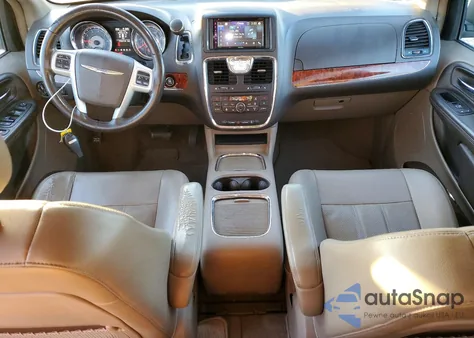 2015 Chrysler Town & Country Touring L из США, поврежденный, VIN 2C4RC1CG9FR513968